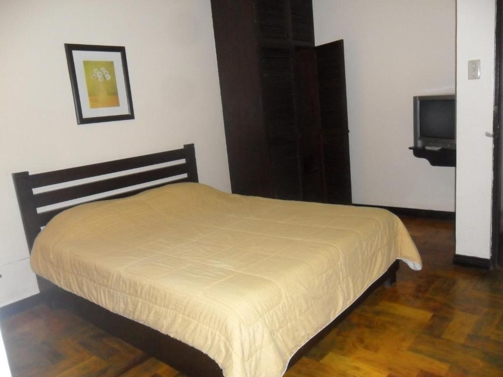 Tagaytay Econo Hotel Тагайтай Номер фото